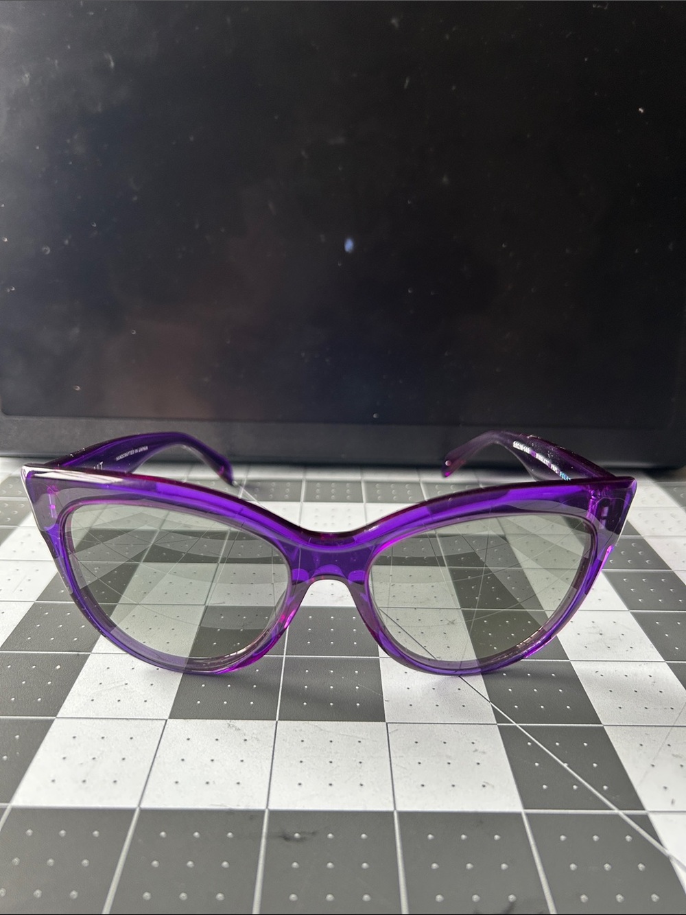 SALT. OPTICS Winslett  Oversized Frames in Clear Violet